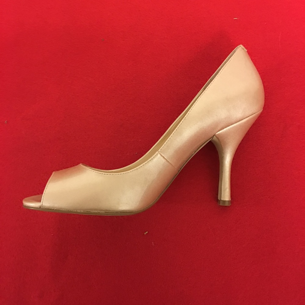 Enzo Angiolini, Open Toed Pink Patent Heels, 9M
